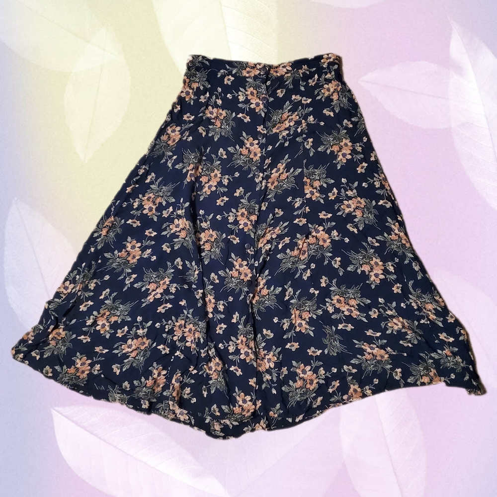 Technics Floral A-Line Skirt in Navy and Cream